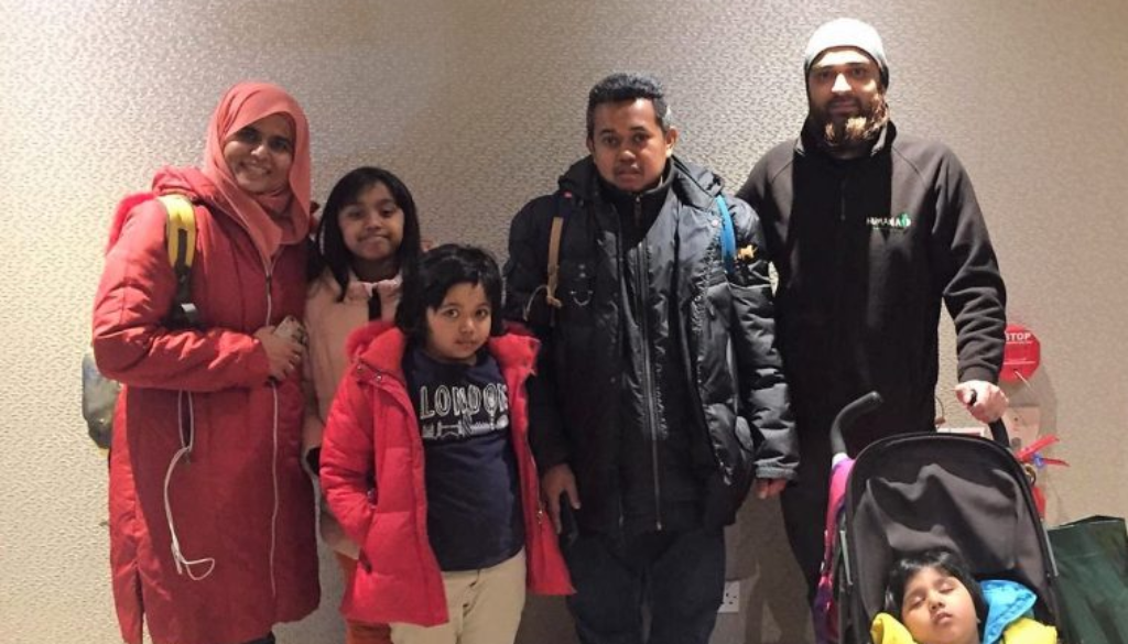 Tiga Warga London dan Keluarga Malaysia Dipertemukan lewat Iman